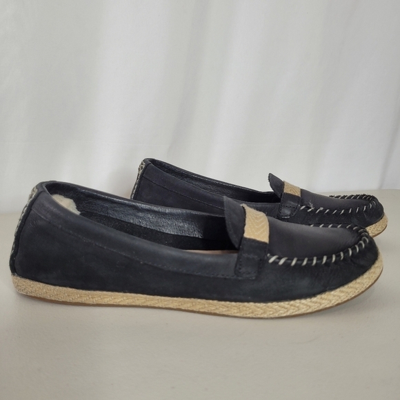 UGG Rozie Espadrille Moccasins - Size 6.5 - Picture 3 of 16